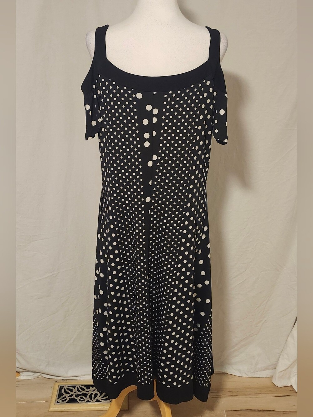 Clientle Black and White Polka Dot Cold-Shoulder Midi Swing Dress